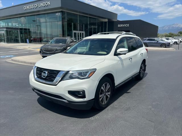 2017 Nissan Pathfinder