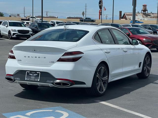 Photo of 2025 Uyuni White Genesis G70