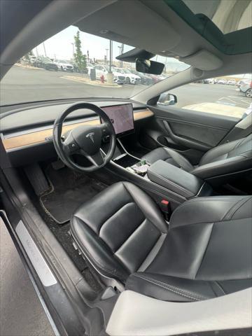 Photo of 2018 Red Multi-Coat Tesla Model 3