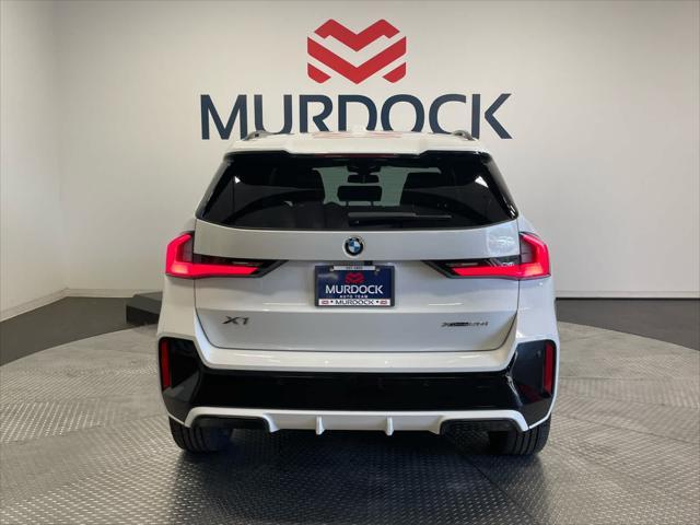 Photo of 2024 Alpine White BMW X1