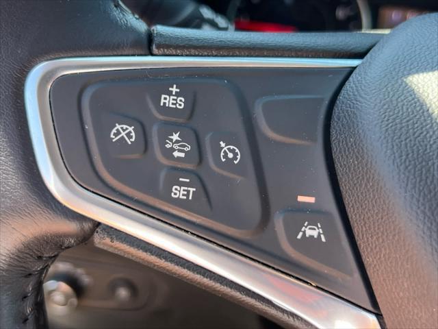 Photo of 2020 Iridescent Pearl Tricoat Chevrolet Equinox