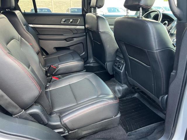 Photo of 2019 Ingot Silver Metallic Ford Explorer