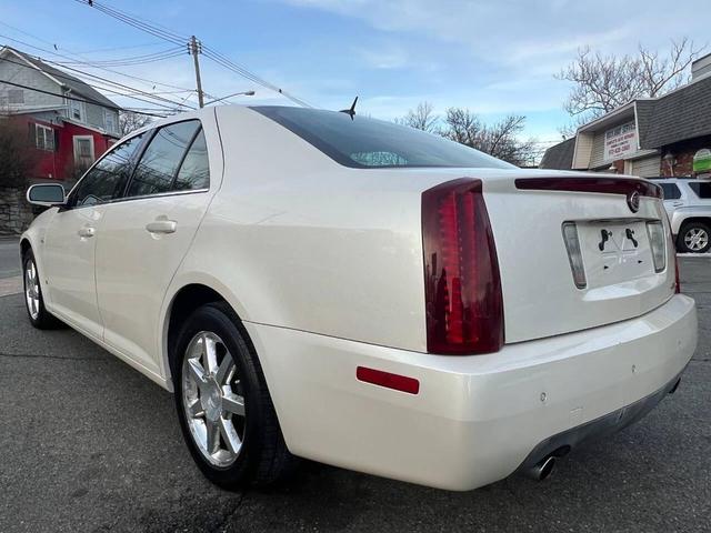 Photo of 2007 White Diamond Cadillac STS