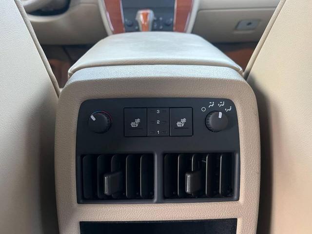 Photo of 2007 White Diamond Cadillac STS