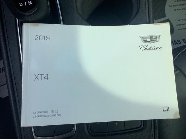 Photo of 2019 WHITE Cadillac XT4