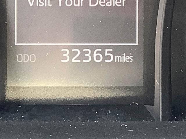 Photo of 2021 Black Toyota Camry