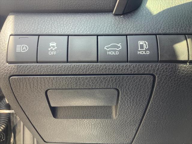 Photo of 2021 Black Toyota Camry