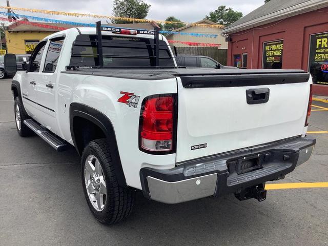 Photo of 2013 WHITE GMC Sierra 2500