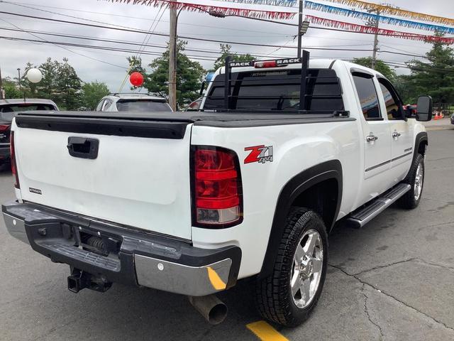 Photo of 2013 WHITE GMC Sierra 2500