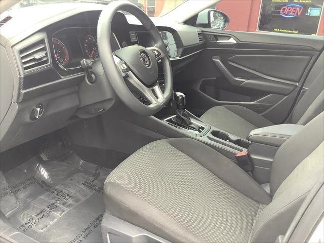 Photo of 2021 WHITE Volkswagen Jetta