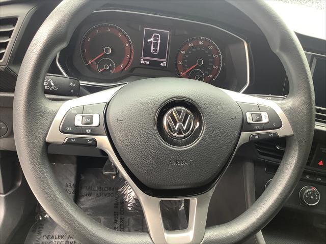Photo of 2021 WHITE Volkswagen Jetta