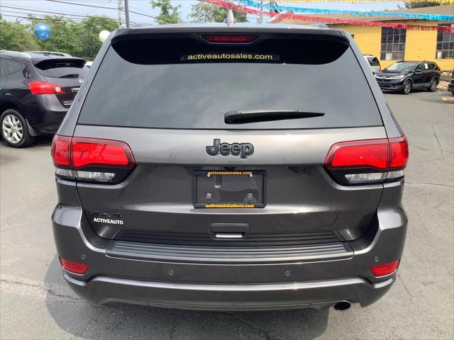 Photo of 2020  Jeep Grand Cherokee