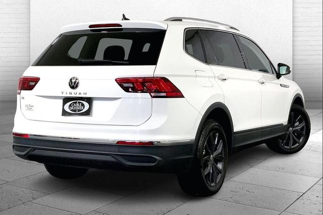 Photo of 2023 Opal White Pearl Volkswagen Tiguan