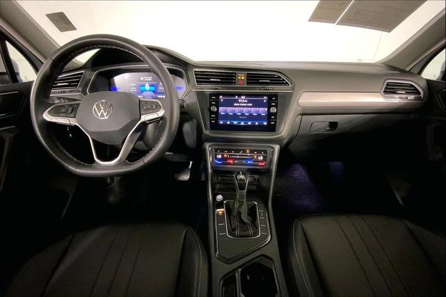 Photo of 2023 Opal White Pearl Volkswagen Tiguan