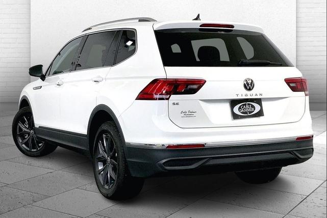 Photo of 2023 Opal White Pearl Volkswagen Tiguan