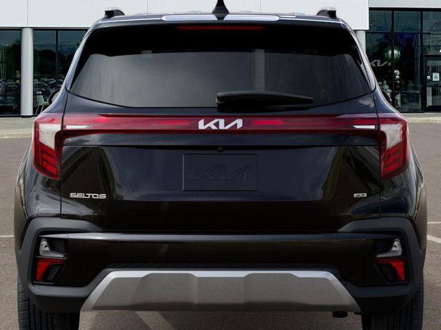 Photo of 2026 Fusion Black Kia Seltos