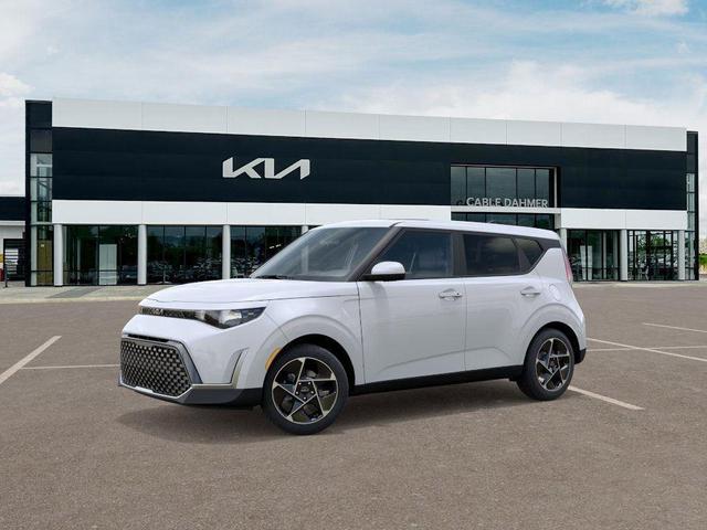 Photo of 2025 Snow White Pearl Kia Soul