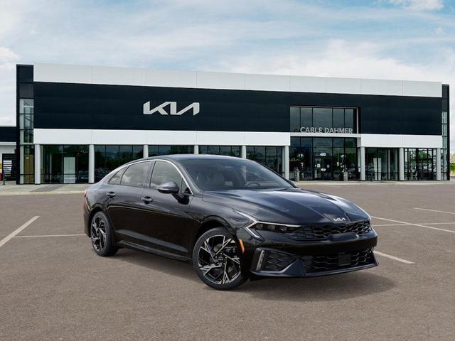 Photo of 2026 Aurora Black Pearl Kia K5