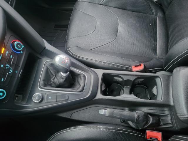 Photo of 2016 Gray Ford Focus ST