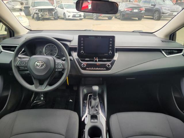 Photo of 2020 Blue Volkswagen Jetta