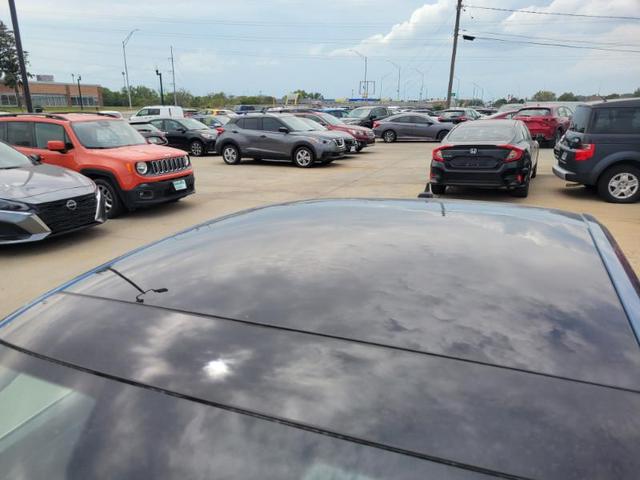 Photo of 2020 Blue Volkswagen Jetta