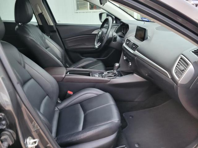 Photo of 2017 Gray Mazda Mazda3