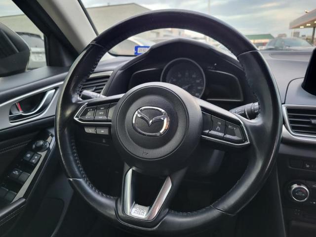 Photo of 2017 Gray Mazda Mazda3