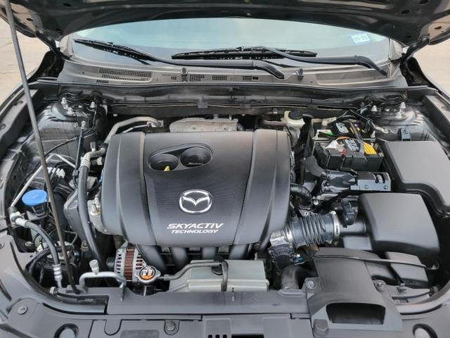 Photo of 2017 Gray Mazda Mazda3