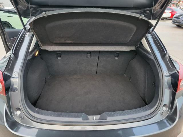 Photo of 2017 Gray Mazda Mazda3