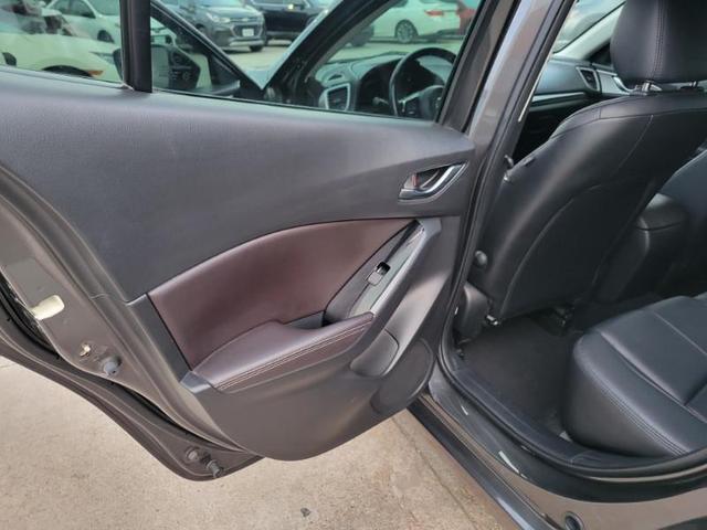 Photo of 2017 Gray Mazda Mazda3