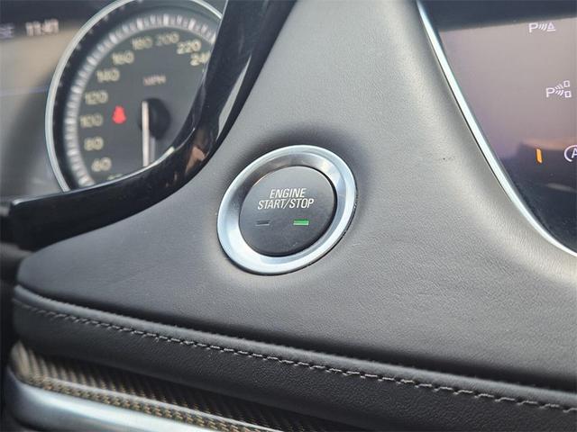 Photo of 2020 Jet Black Cadillac XT5