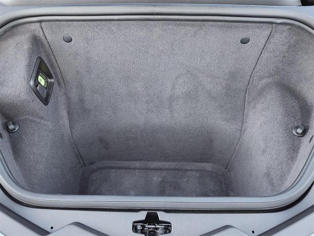 Photo of 2023 White Pearl Metallic Tricoat Chevrolet Corvette