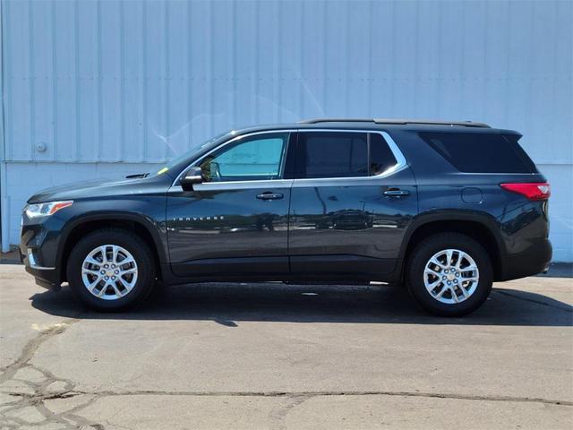 Photo of 2021 Graphite Metallic Chevrolet Traverse