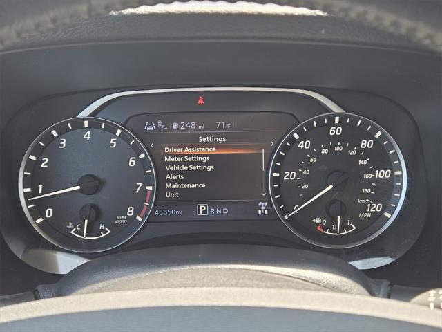 Photo of 2022 Glacier White Nissan Frontier