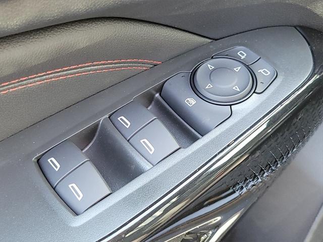 Photo of 2025 Mosaic Black Metallic Chevrolet Trax