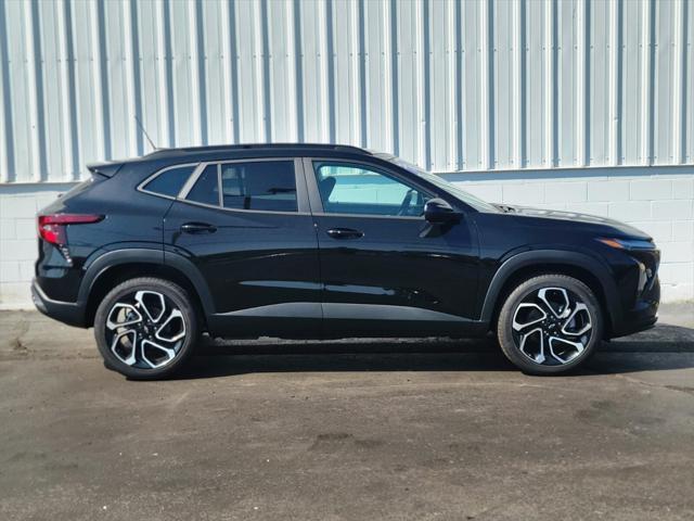 Photo of 2025 Mosaic Black Metallic Chevrolet Trax