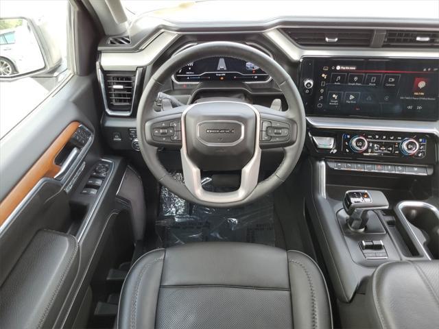Photo of 2023 White Frost Tricoat GMC Sierra 1500