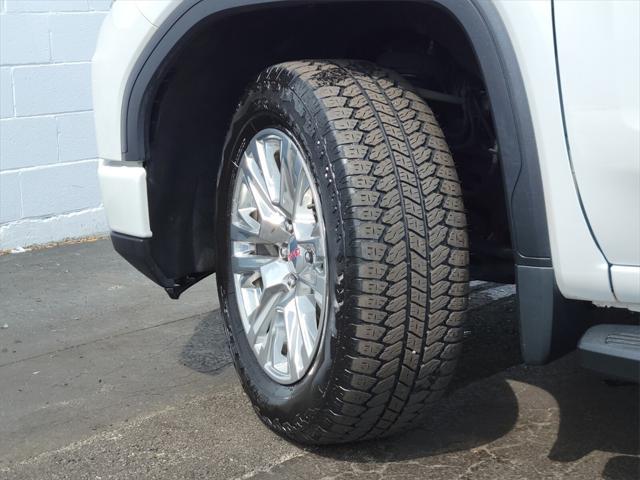 Photo of 2023 White Frost Tricoat GMC Sierra 1500