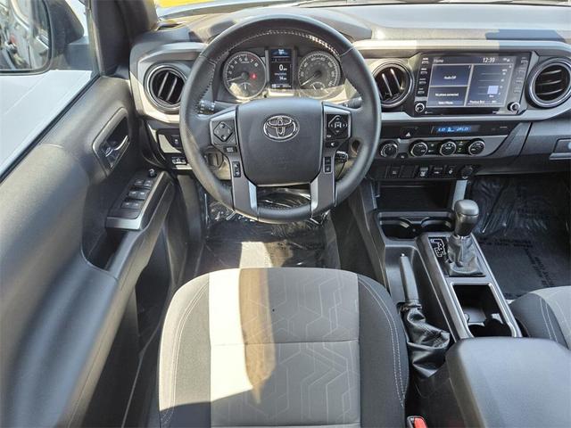 Photo of 2022 Midnight Black Metallic Toyota Tacoma
