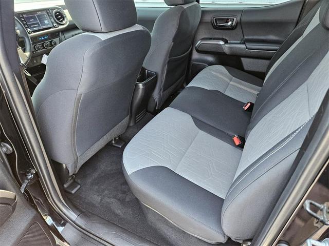 Photo of 2022 Midnight Black Metallic Toyota Tacoma