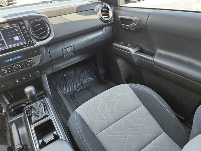 Photo of 2022 Midnight Black Metallic Toyota Tacoma