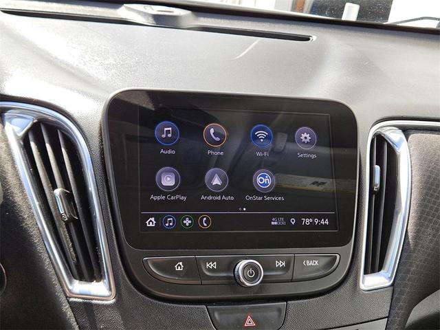 Photo of 2019 Silver Ice Metallic Chevrolet Malibu