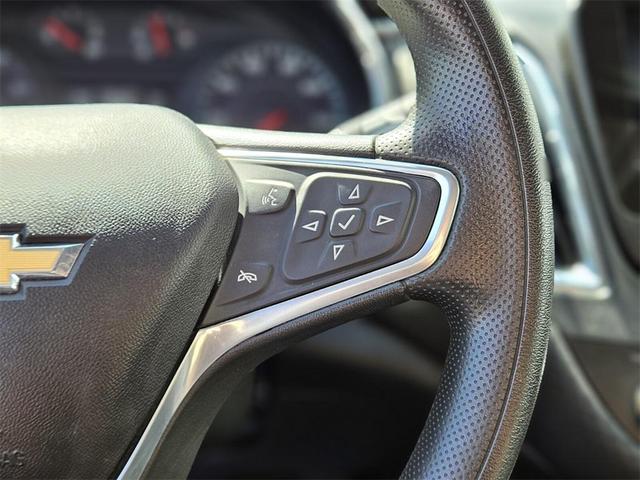 Photo of 2019 Silver Ice Metallic Chevrolet Malibu