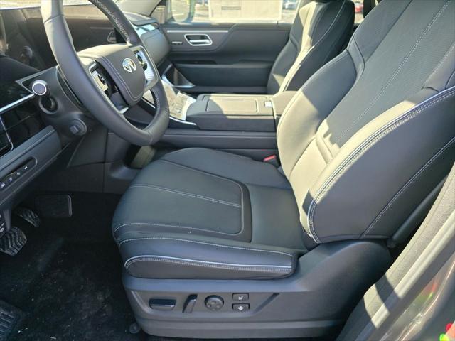 Photo of 2025 Dynamic Metal INFINITI QX80