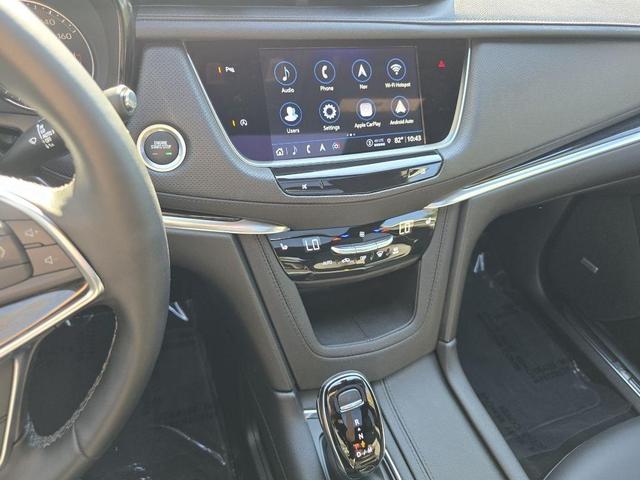 Photo of 2025 Argent Silver Metallic Cadillac XT5