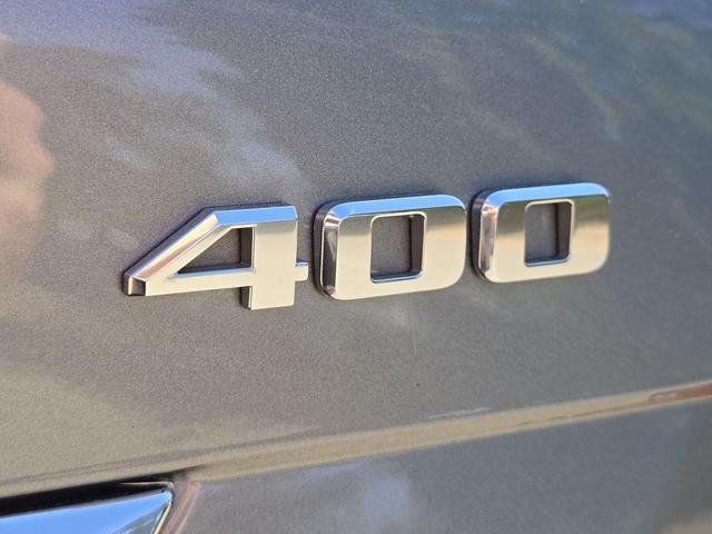 Photo of 2025 Argent Silver Metallic Cadillac XT5