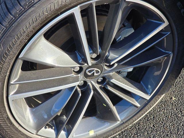 Photo of 2025 Graphite Shadow INFINITI QX55