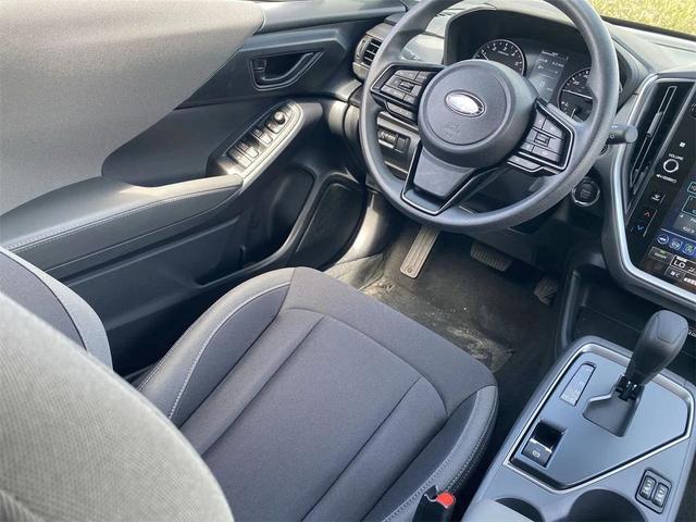 Photo of 2025 Crystal White Pearl Subaru Crosstrek