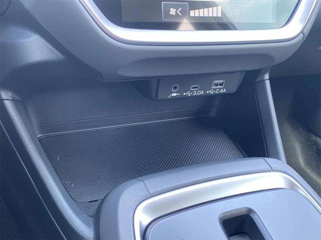 Photo of 2025 Crystal White Pearl Subaru Crosstrek
