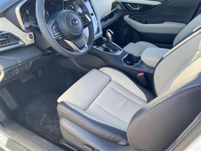 Photo of 2025 Crystal White Pearl Subaru Outback